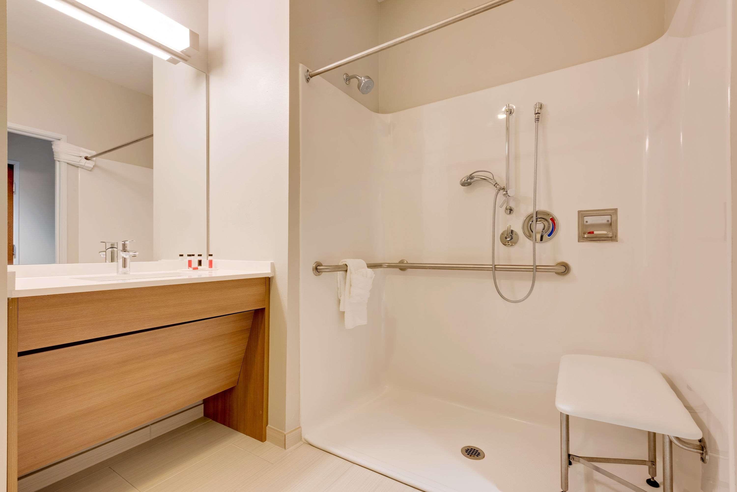 Microtel Inn & Suites By Wyndham Clarion Luaran gambar
