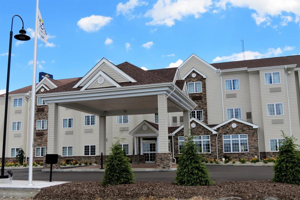 Microtel Inn & Suites By Wyndham Clarion Luaran gambar